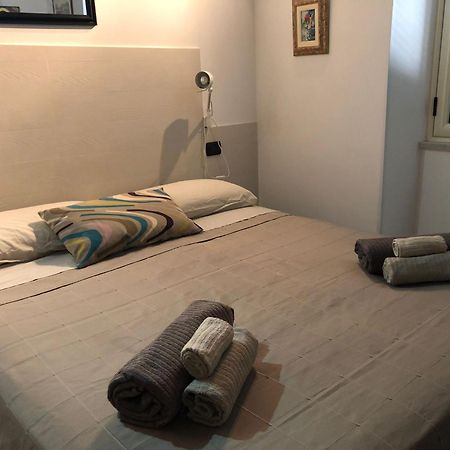 Le Suites Maor Gaeta Værelse billede